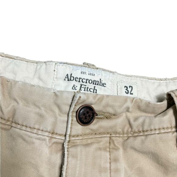 Abercrombie & Fitch Men's Tan Shorts Size 32 - Picture 3 of 10